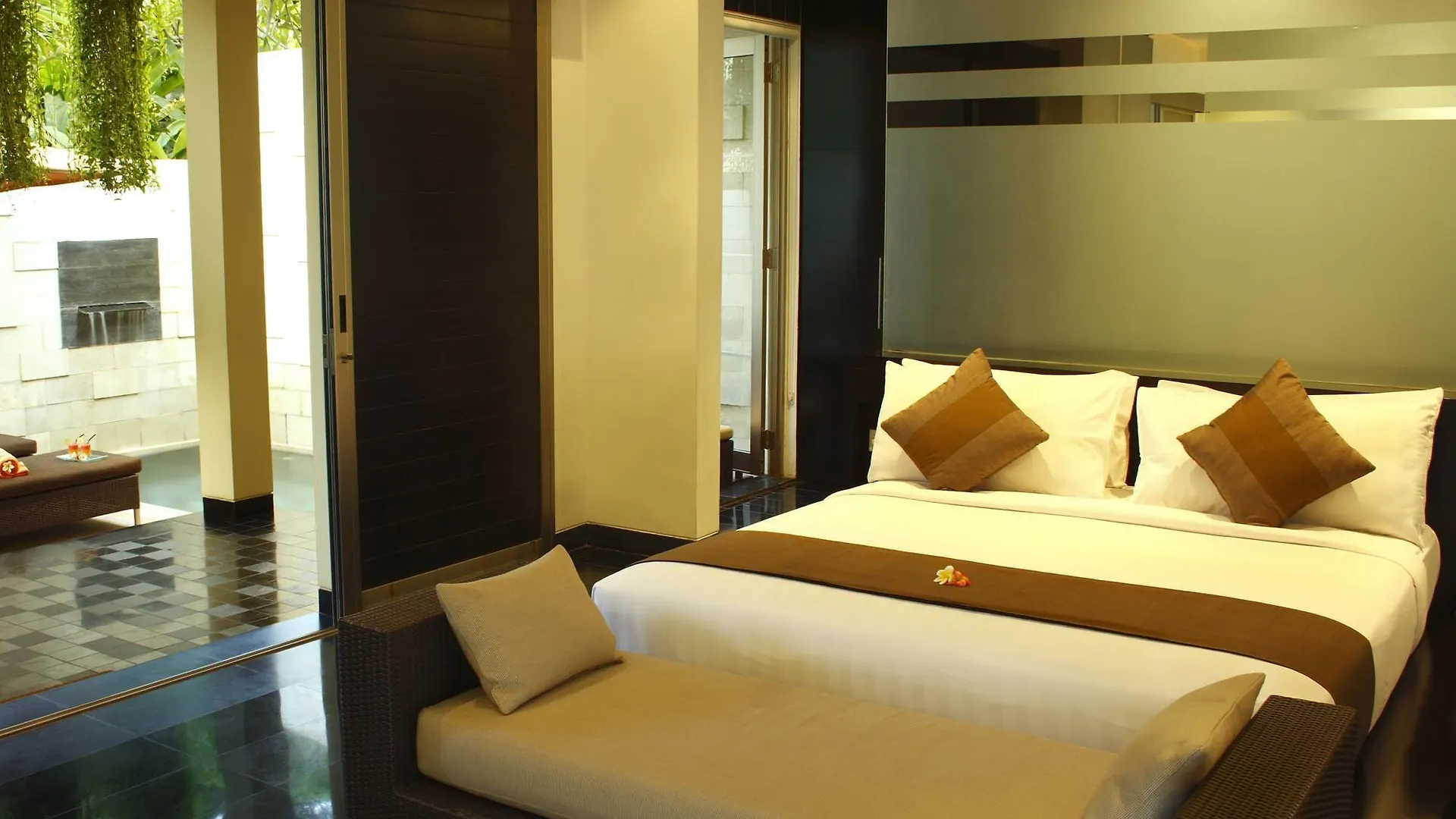Sun Island Boutique Villas & Spa Seminyak Indonesia